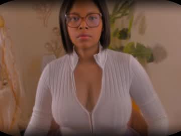 Bellablakes18 April 05, 2025 Chaturbate stream image