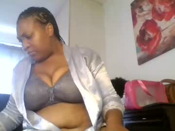 Theshybaddie stream photo from April 05, 2025