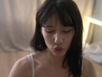 Ange1_Neon April 05, 2025 Chaturbate stream image