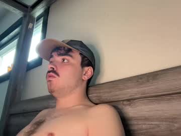 Hunterbentleyy April 05, 2025 Chaturbate stream image