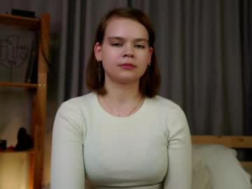 Glimmering_Star April 06, 2025 Chaturbate stream image