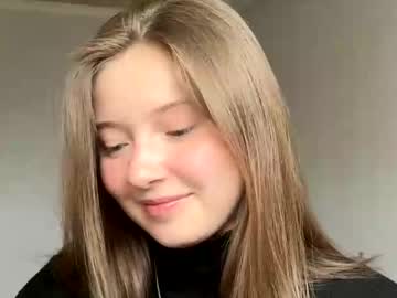 Tiny_Dreamer April 06, 2025 Chaturbate stream image