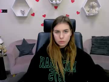 Kira_Cats April 06, 2025 Chaturbate stream image