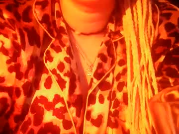 Silvertide_ April 06, 2025 Chaturbate stream image