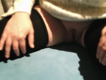 Slutpuddlequeen April 07, 2025 Chaturbate stream image