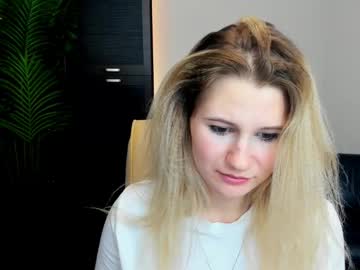 Helenastevenson April 07, 2025 Chaturbate stream image
