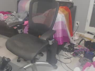 Chloechappelle April 07, 2025 Chaturbate stream image