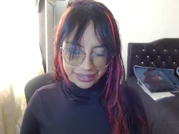 Naahoomy_Kimm April 07, 2025 Chaturbate stream image