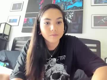 Karebearxx stream photo from April 07, 2025