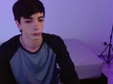 User420___ April 08, 2025 Chaturbate stream image