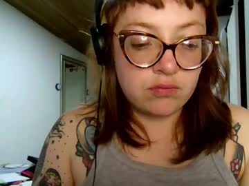 Ezlngirl April 08, 2025 Chaturbate stream image