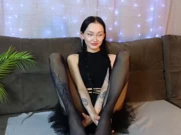 Holly_Berryy_ April 08, 2025 Chaturbate stream image