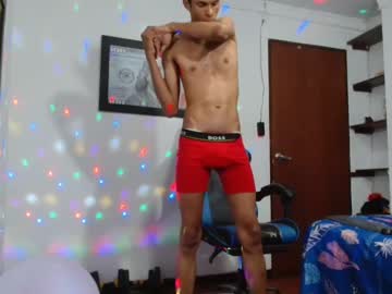 Dilan_Kinky April 08, 2025 Chaturbate stream image