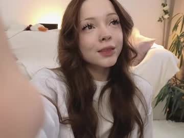 Candylicious__ April 08, 2025 Chaturbate stream image