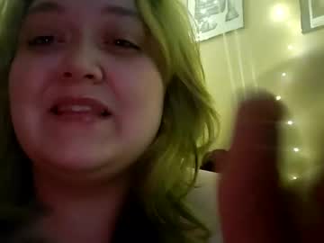 Thickthighsgreenskies April 08, 2025 Chaturbate stream image