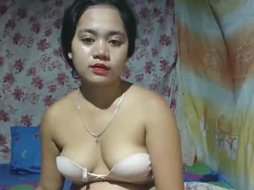 Eatallucanpussypinay stream photo from April 08, 2025