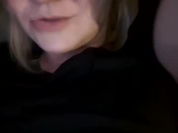 Sheseemsinnocent April 08, 2025 Chaturbate stream image