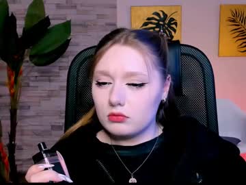 Sallylamb April 08, 2025 Chaturbate stream image