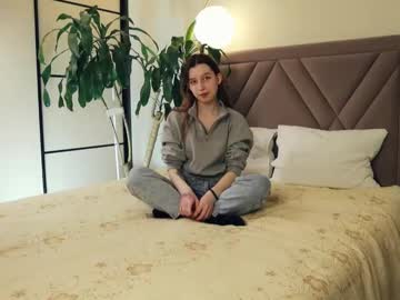 Cweneeagerton April 08, 2025 Chaturbate stream image