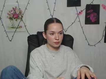 Ffadelfox April 08, 2025 Chaturbate stream image