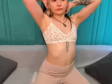 Ishtardivine April 08, 2025 Chaturbate stream image