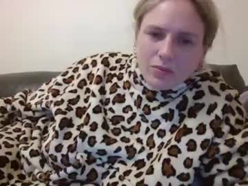 Electric_Lacey2 April 08, 2025 Chaturbate stream image