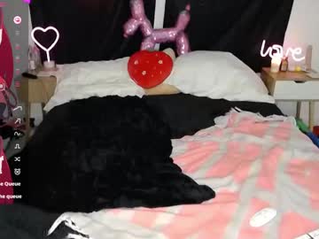 Holly3lack April 08, 2025 Chaturbate stream image