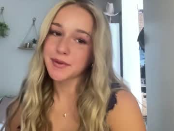 Stellaraexox April 08, 2025 Chaturbate stream image