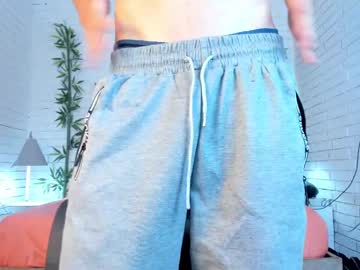 Axellrose_ April 09, 2025 Chaturbate stream image