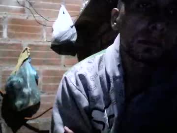 Boycumlatino21 April 09, 2025 Chaturbate stream image