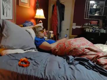 Luckyblondecouple April 09, 2025 Chaturbate stream image