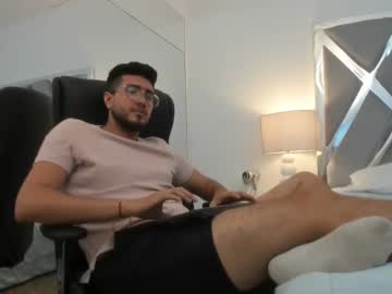 Bryperez April 09, 2025 Chaturbate stream image