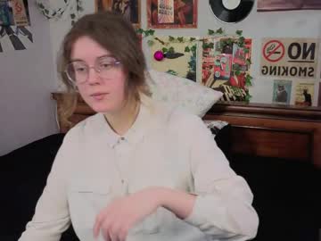 Meganblewett April 09, 2025 Chaturbate stream image