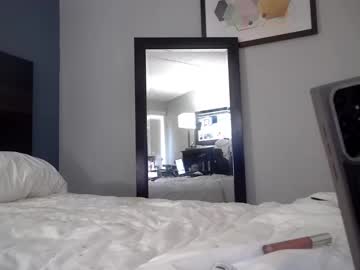 Ashmomo April 09, 2025 Chaturbate stream image