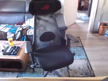 Doomsy_Minatozaki April 09, 2025 Chaturbate stream image