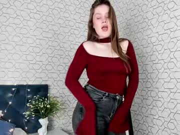 Emilia_Clare April 10, 2025 Chaturbate stream image
