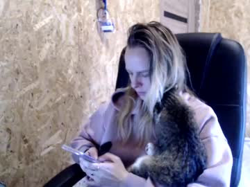 Brilliantly April 10, 2025 Chaturbate stream image