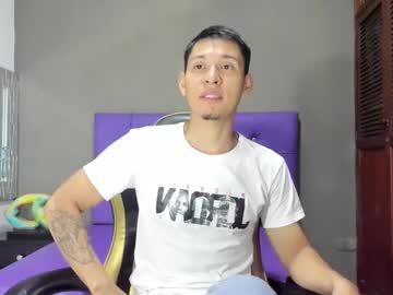 Davidherrera__ April 10, 2025 Chaturbate stream image