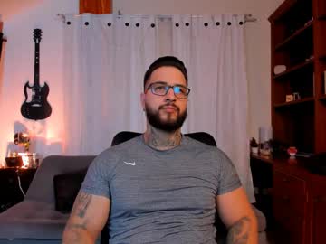 Max_Dic1 April 10, 2025 Chaturbate stream image