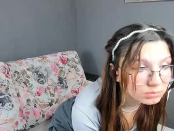 Holyvangarni April 10, 2025 Chaturbate stream image