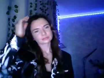 Kiravalkyrie April 10, 2025 Chaturbate stream image