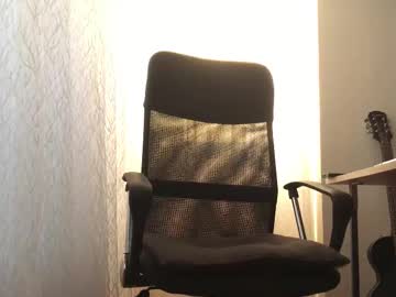 Redhattt April 10, 2025 Chaturbate stream image