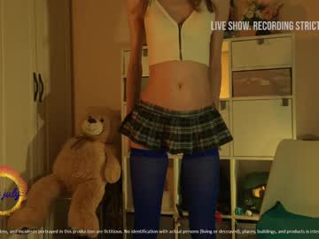 Hot_July April 10, 2025 Chaturbate stream image