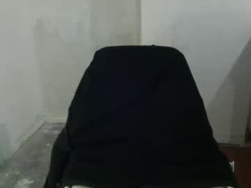 Emile013 April 10, 2025 Chaturbate stream image