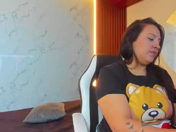 Martina_Red_ April 10, 2025 Chaturbate stream image