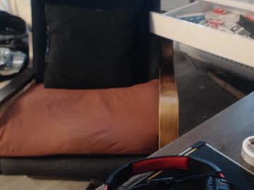 Kompura April 11, 2025 Chaturbate stream image