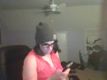 Livinit2212 April 11, 2025 Chaturbate stream image