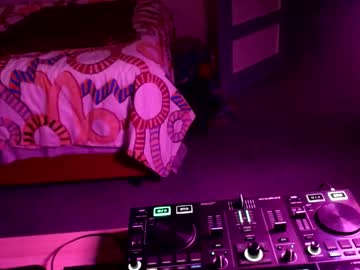 Crash__Gothic April 11, 2025 Chaturbate stream image