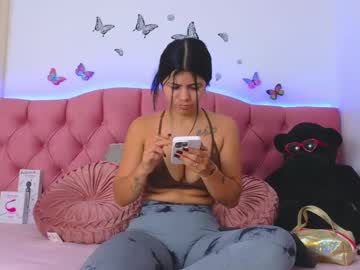 Reychellnice_18 April 11, 2025 Chaturbate stream image
