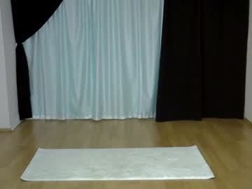 Hermaphrodite_La April 11, 2025 Chaturbate stream image